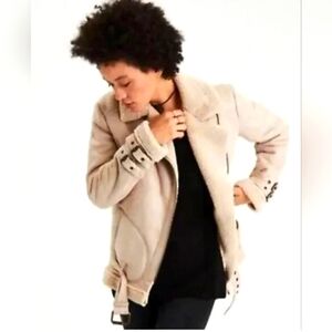 American Eagle Outfitters women's shearling moto jacket size xxs